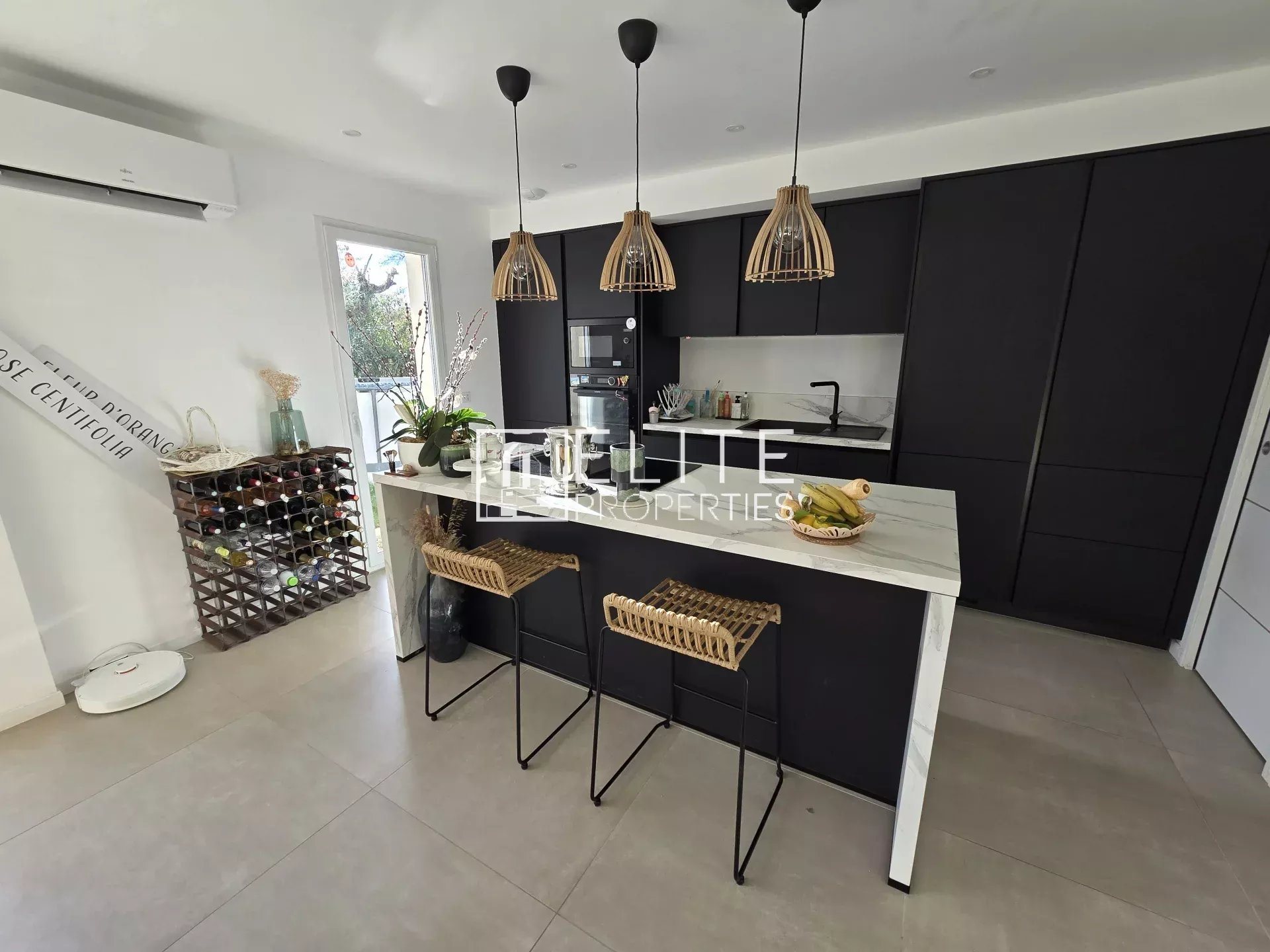 Maison à vendre, 133m², Saint-Vallier-de-Thiey