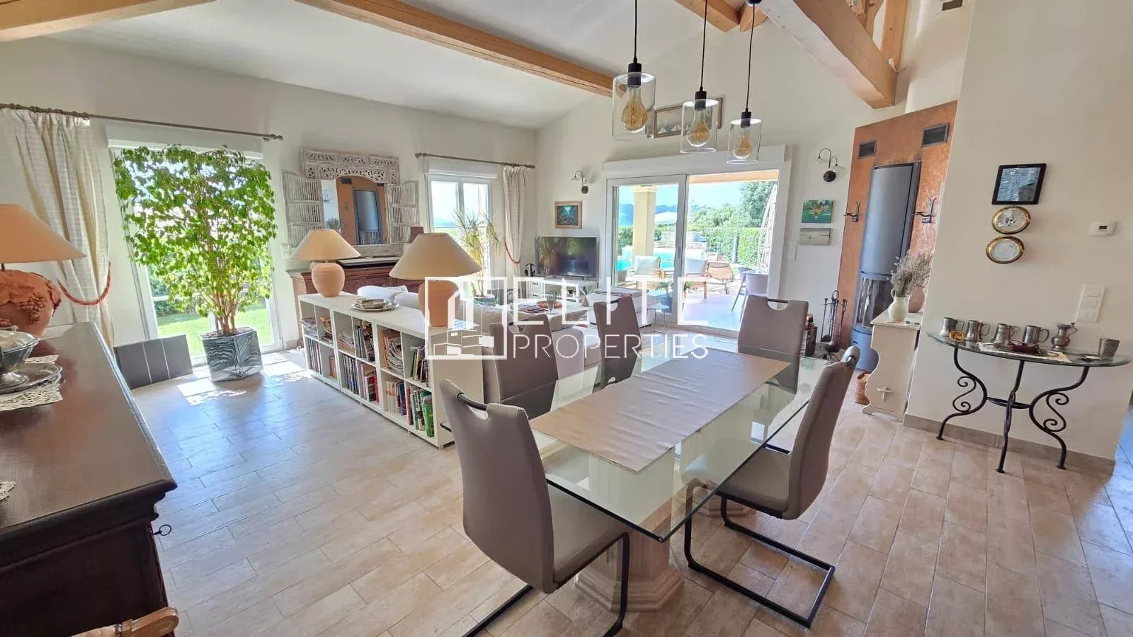 Maison à vendre, 108m², Tanneron