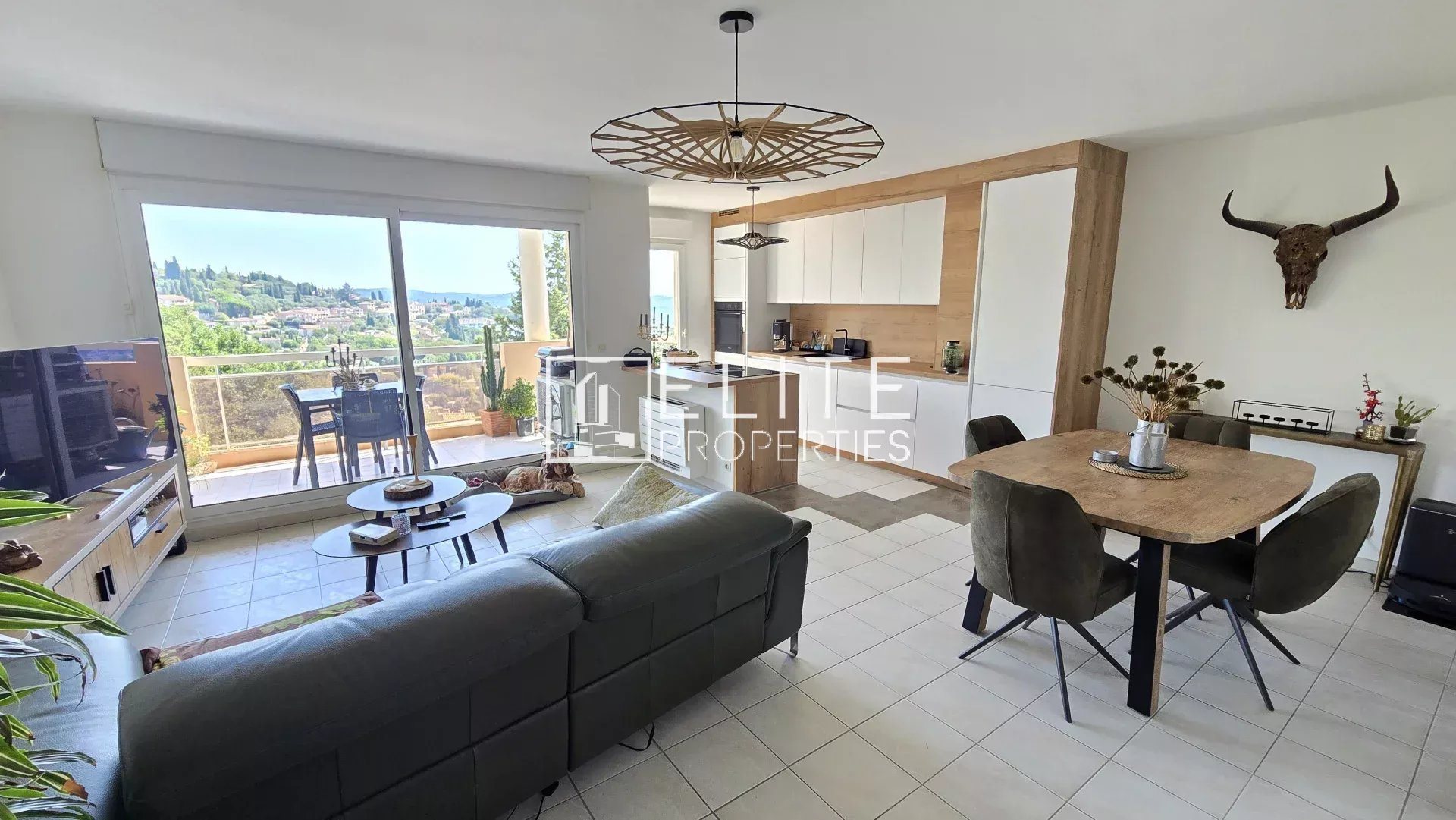 Appartement à vendre, 72m², Grasse