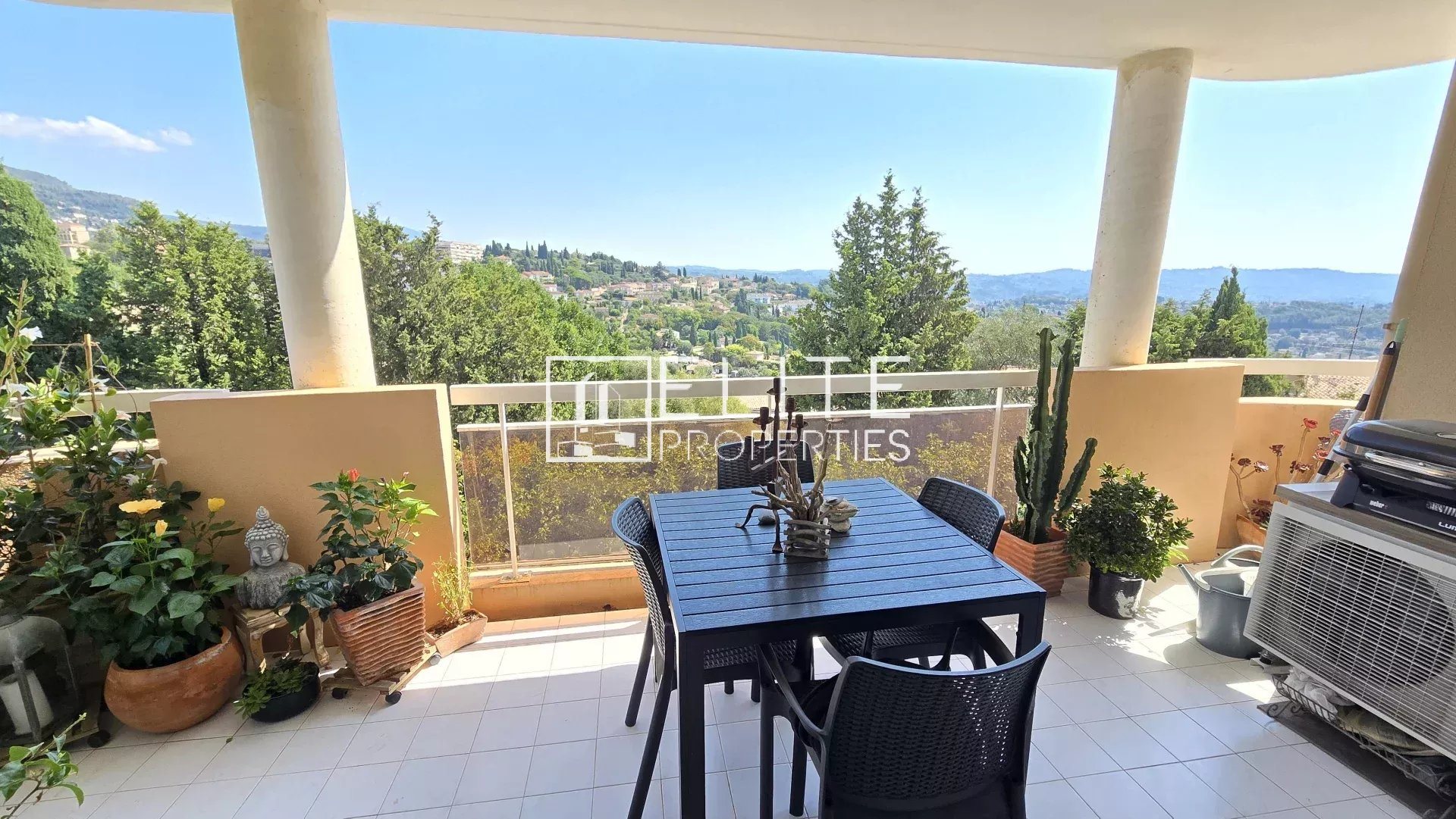Appartement à vendre, 72m², Grasse
