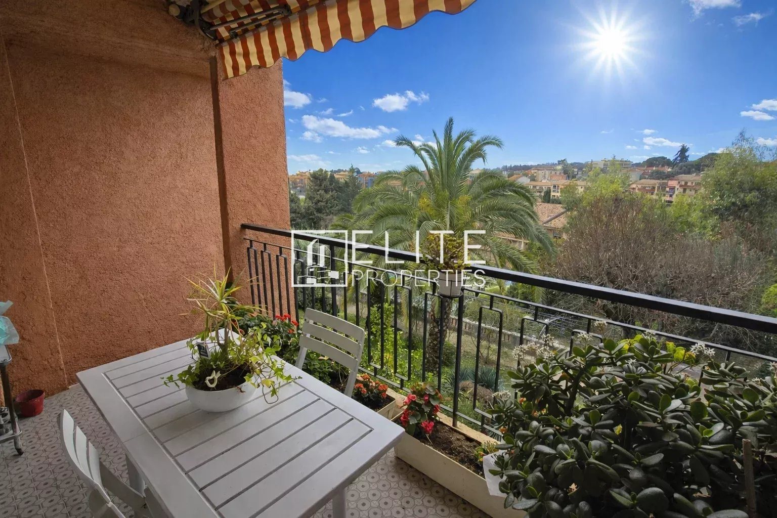 Appartement à vendre, 71m², Vence