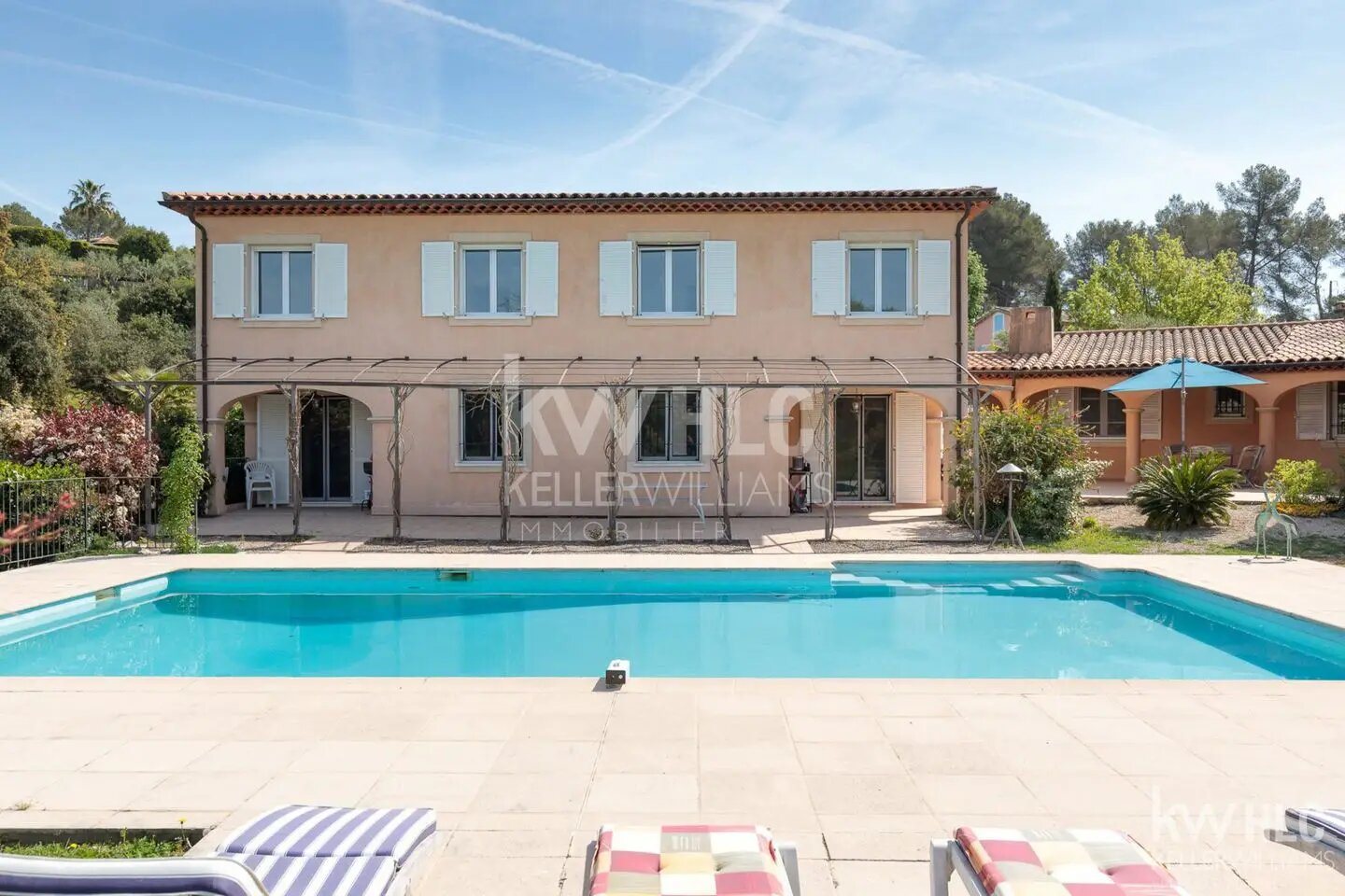 Maison à vendre, 454m², Roquefort-les-Pins