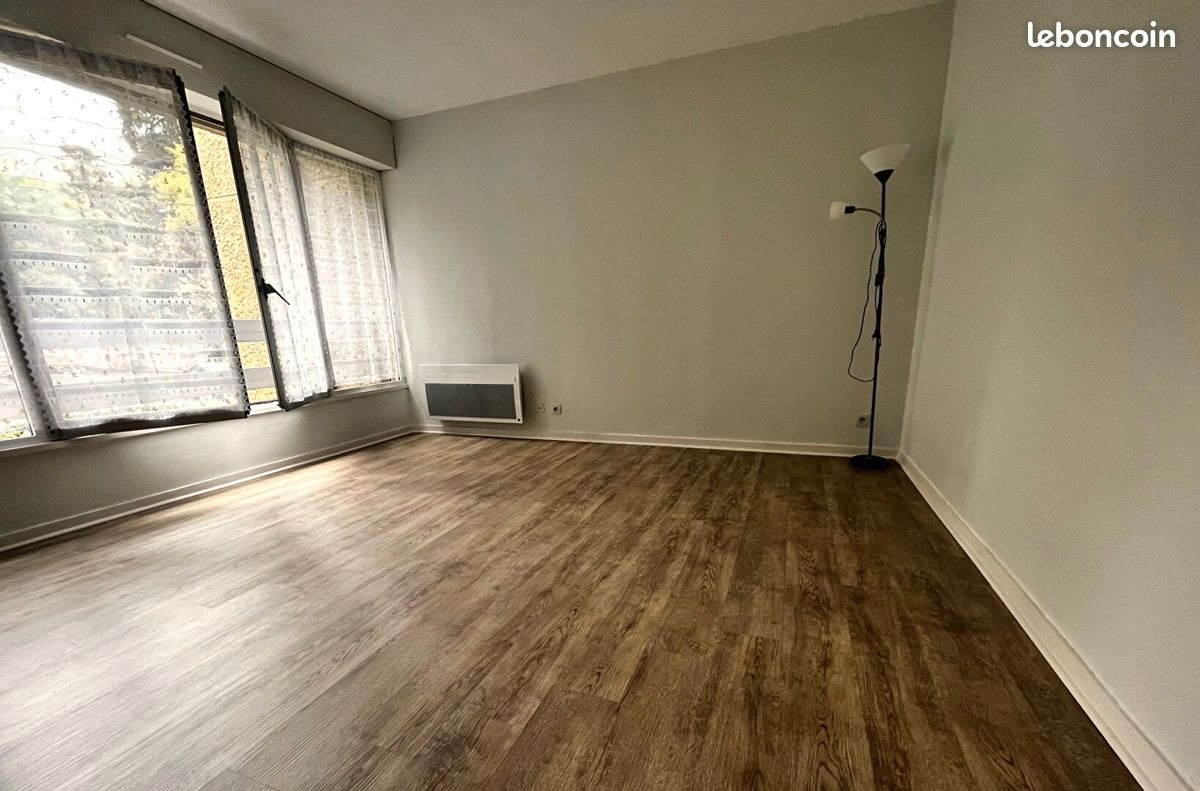 Appartement à louer, 23m², Pau