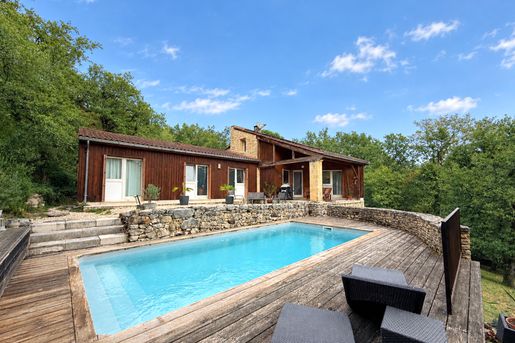 Appartement 6 pièces 185 m² · à Gourdon · 185 m² · 399 000 €