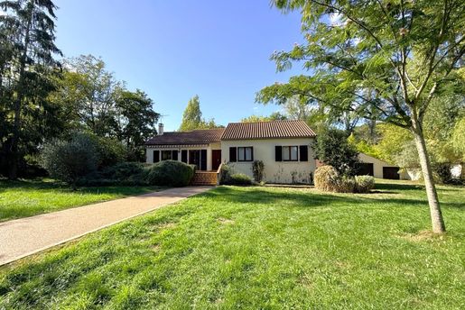 Maison 5 pièces 123 m² · à Gourdon · 123 m² · 173 000 €