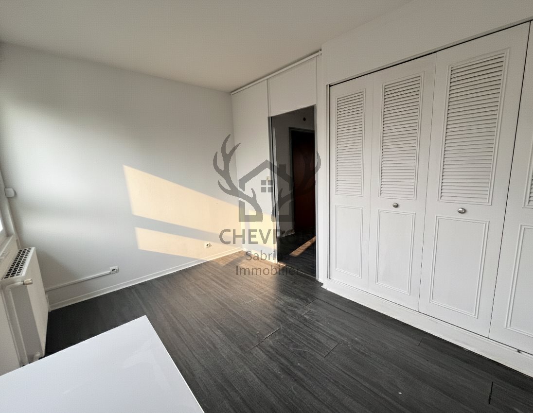 Appartement à vendre, 81m², Charleville-Mézières