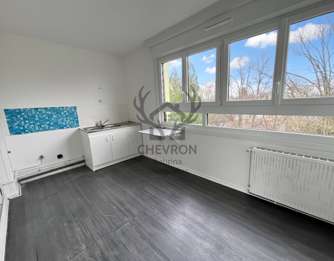 Appartement à vendre, 81m², Charleville-Mézières