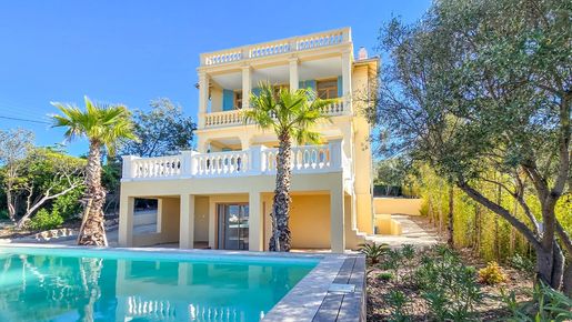 Maison 6 pièces 205 m² · à Saint-Raphaël · 205 m² · 1 980 000 €