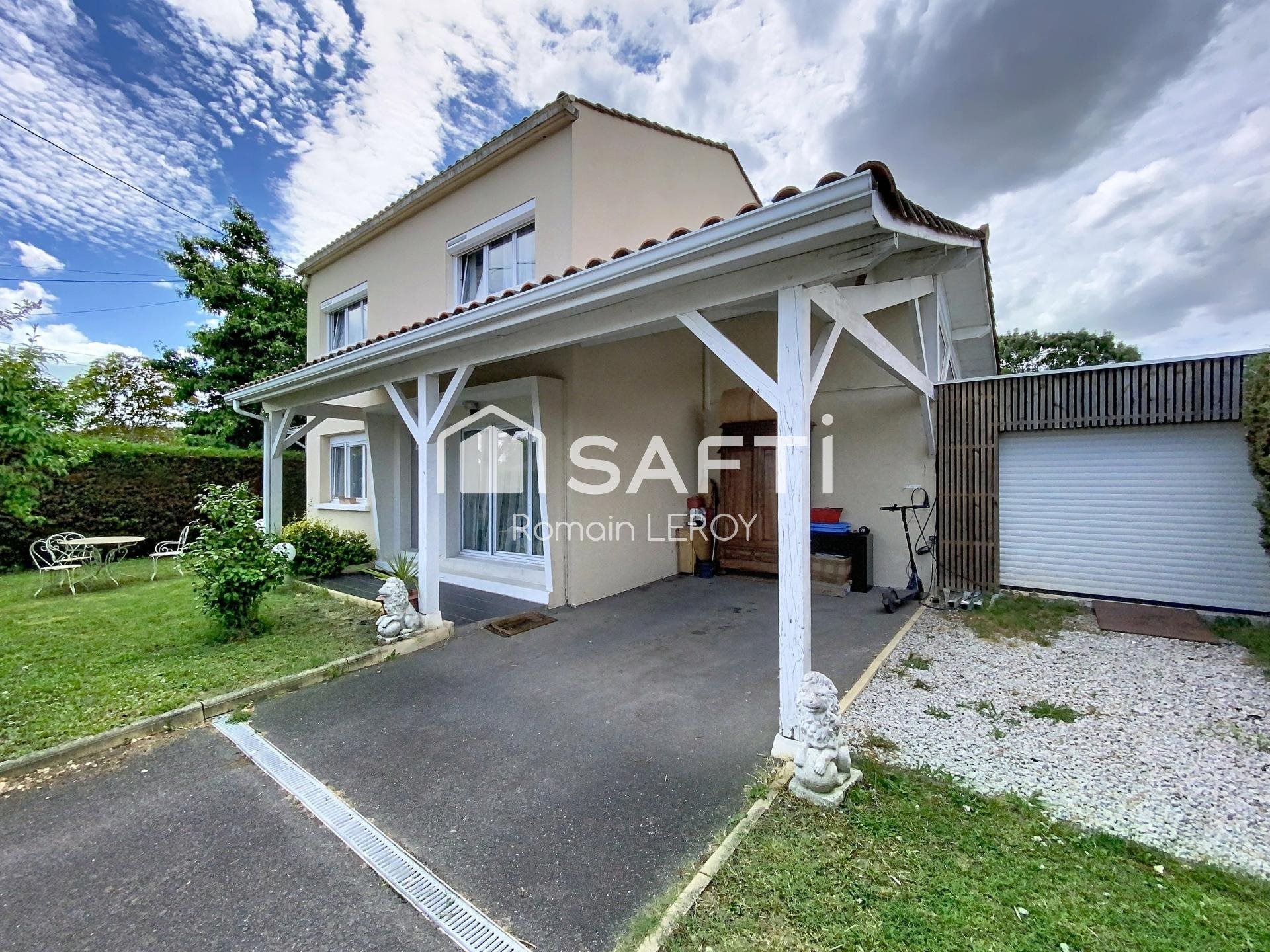 Maison à vendre, 132m², Sainte-Eulalie