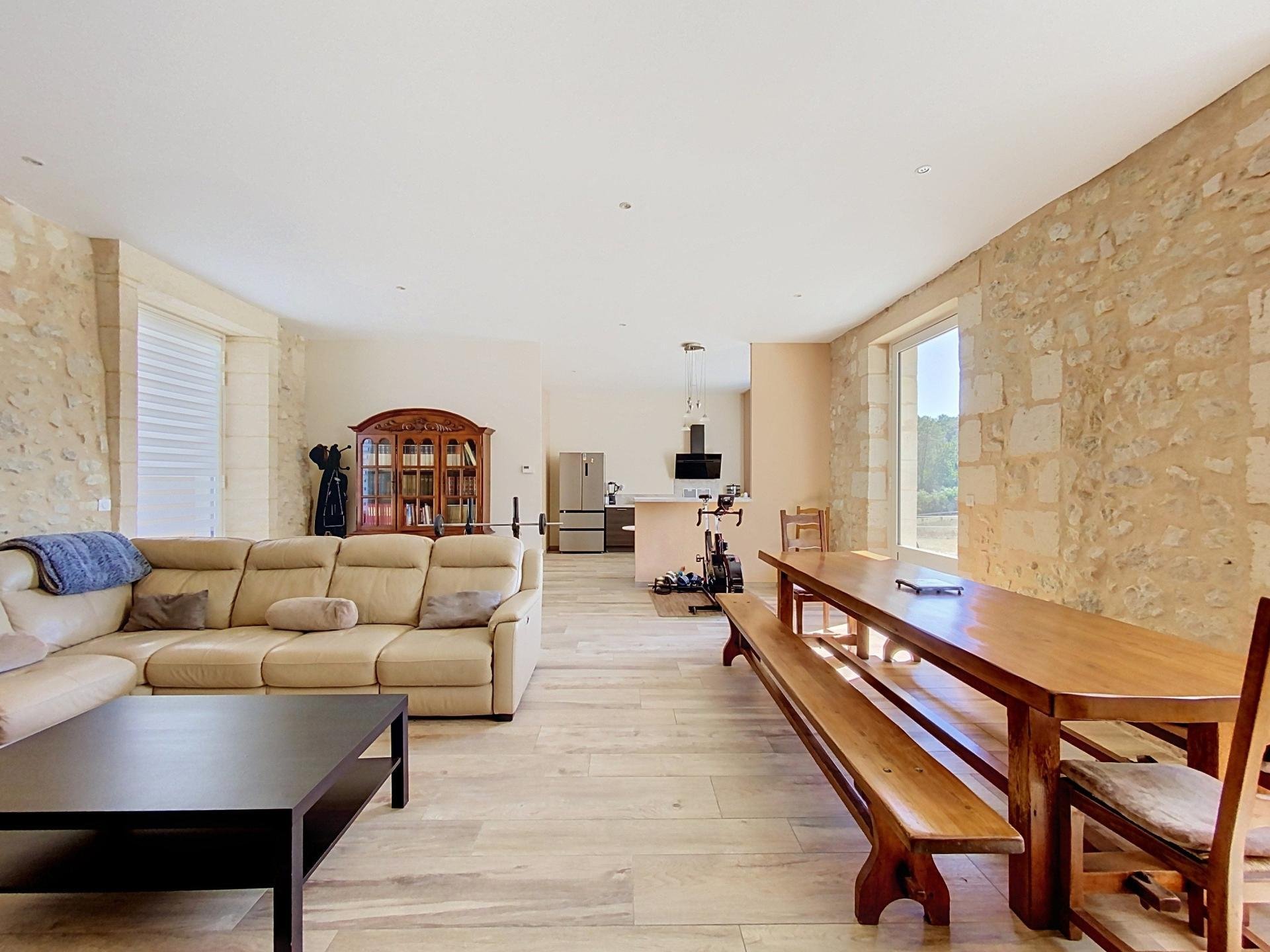 Maison à vendre, 600m², Sainte-Eulalie