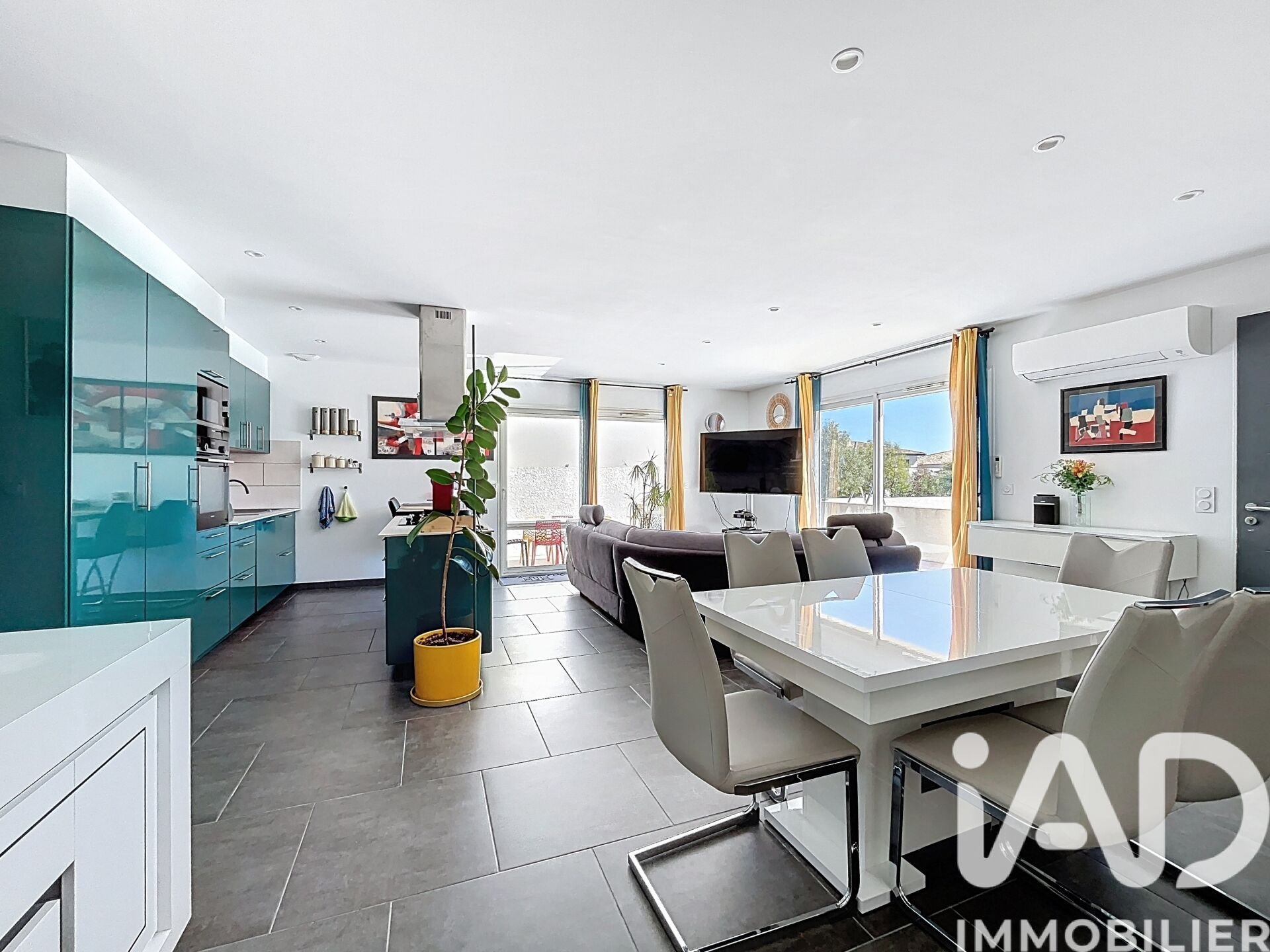 Maison à vendre, 103m², Caves