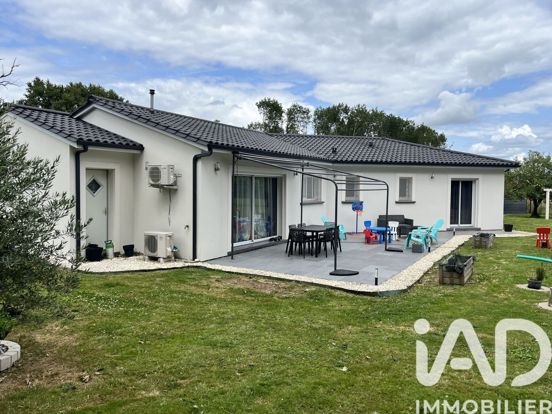 Maison à vendre, 130m², Guîtres