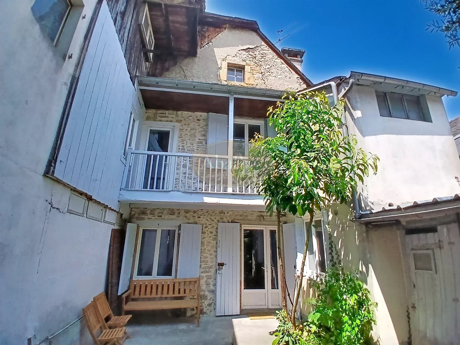 Maison à vendre, 165m², Oloron-Sainte-Marie
