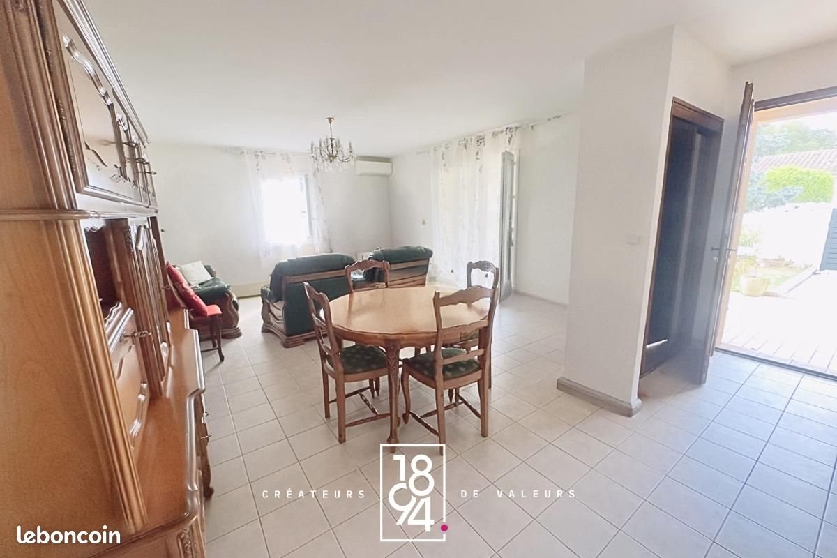 Maison à louer, 90m², Manduel