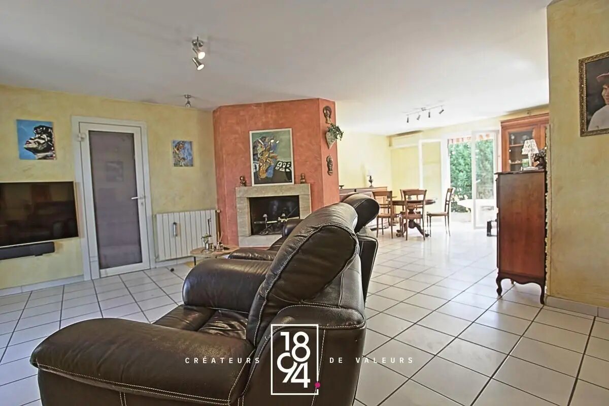 Maison à vendre, 90m², Nîmes