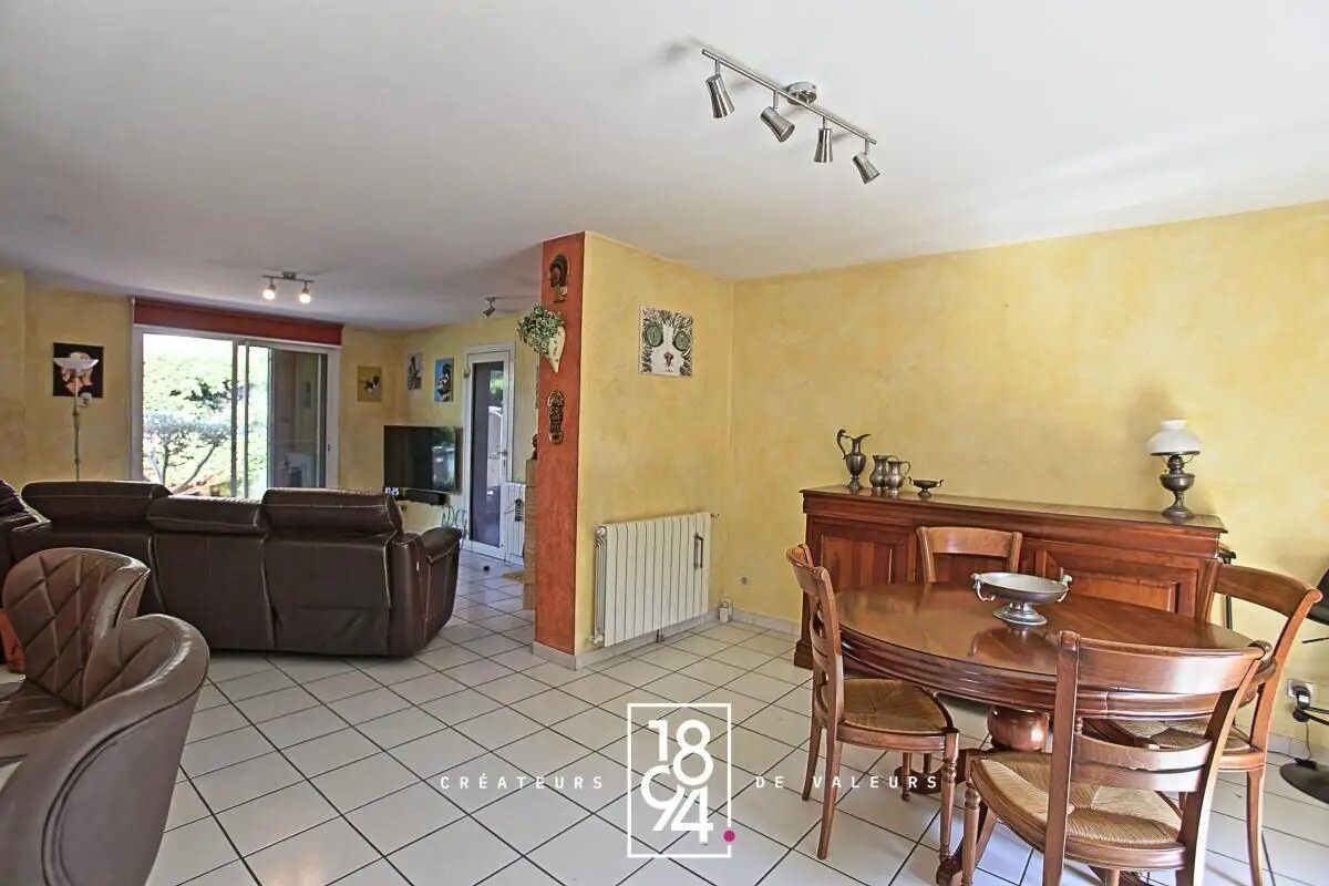 Maison à vendre, 90m², Nîmes