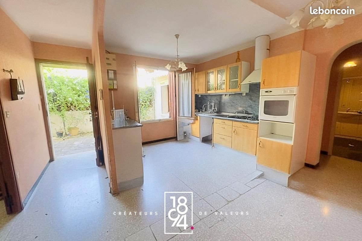 Maison à vendre, 82m², Nîmes