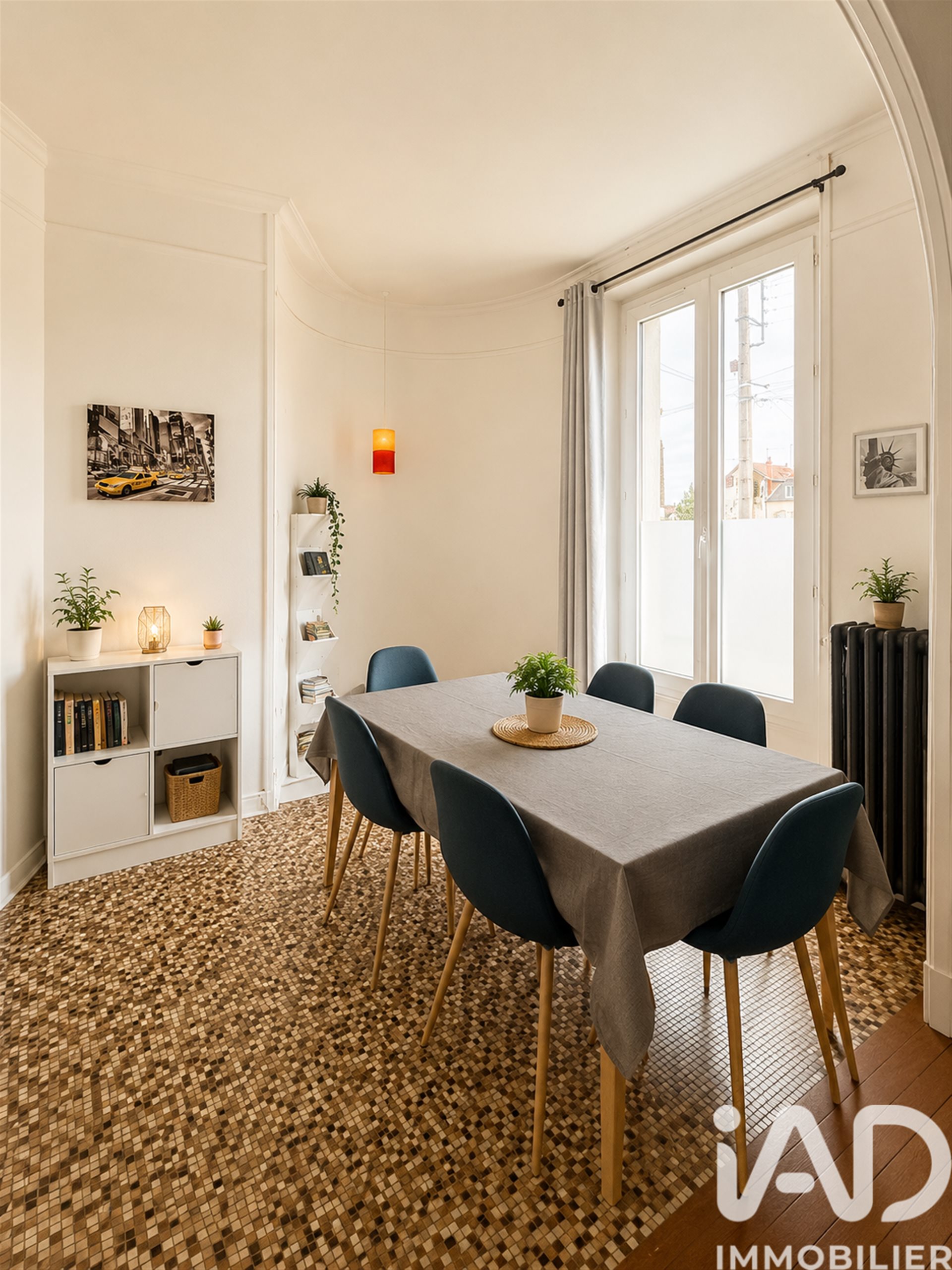 Maison à vendre, 97m², Bourges