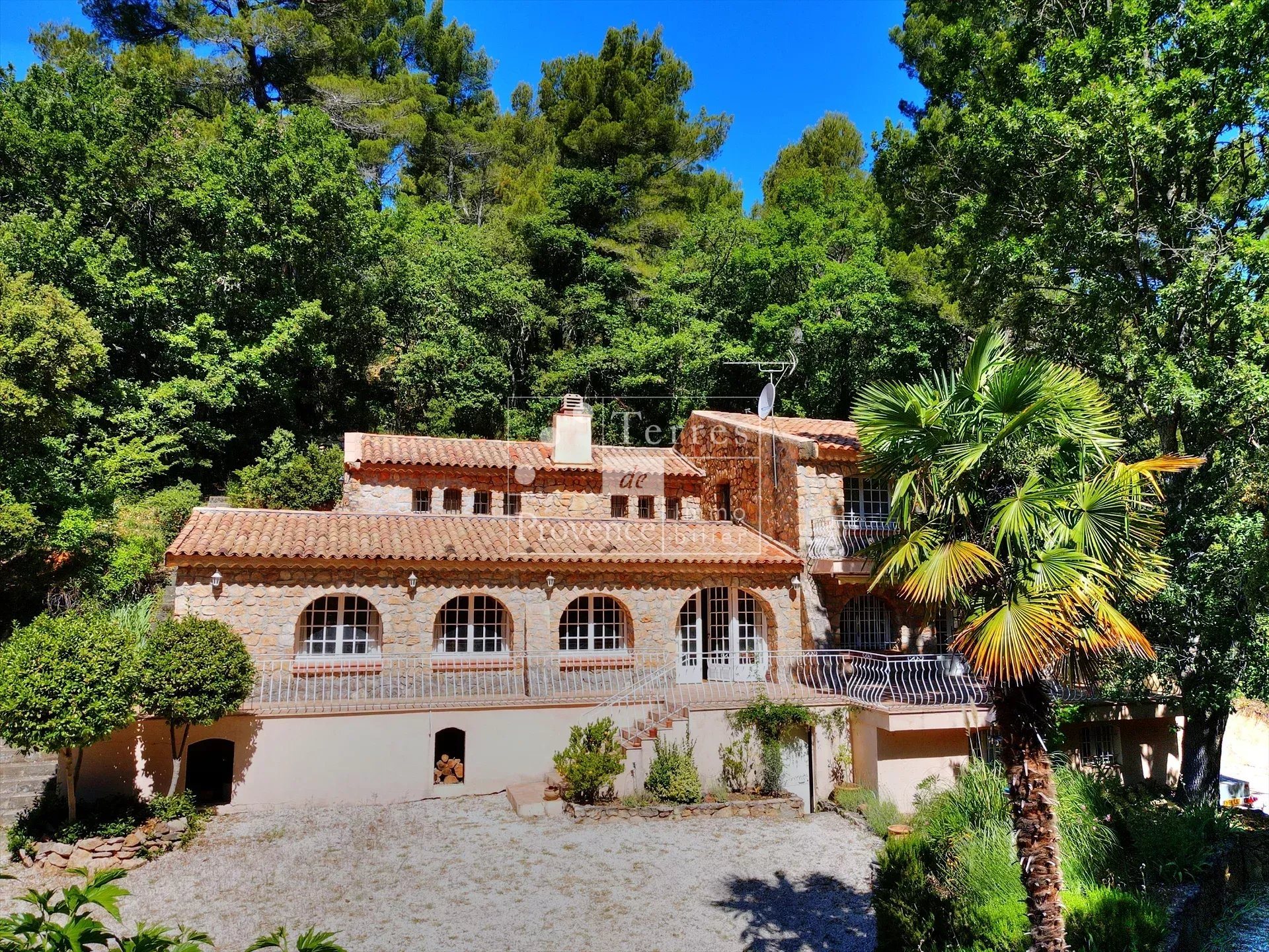 Maison à vendre, 158m², Aups