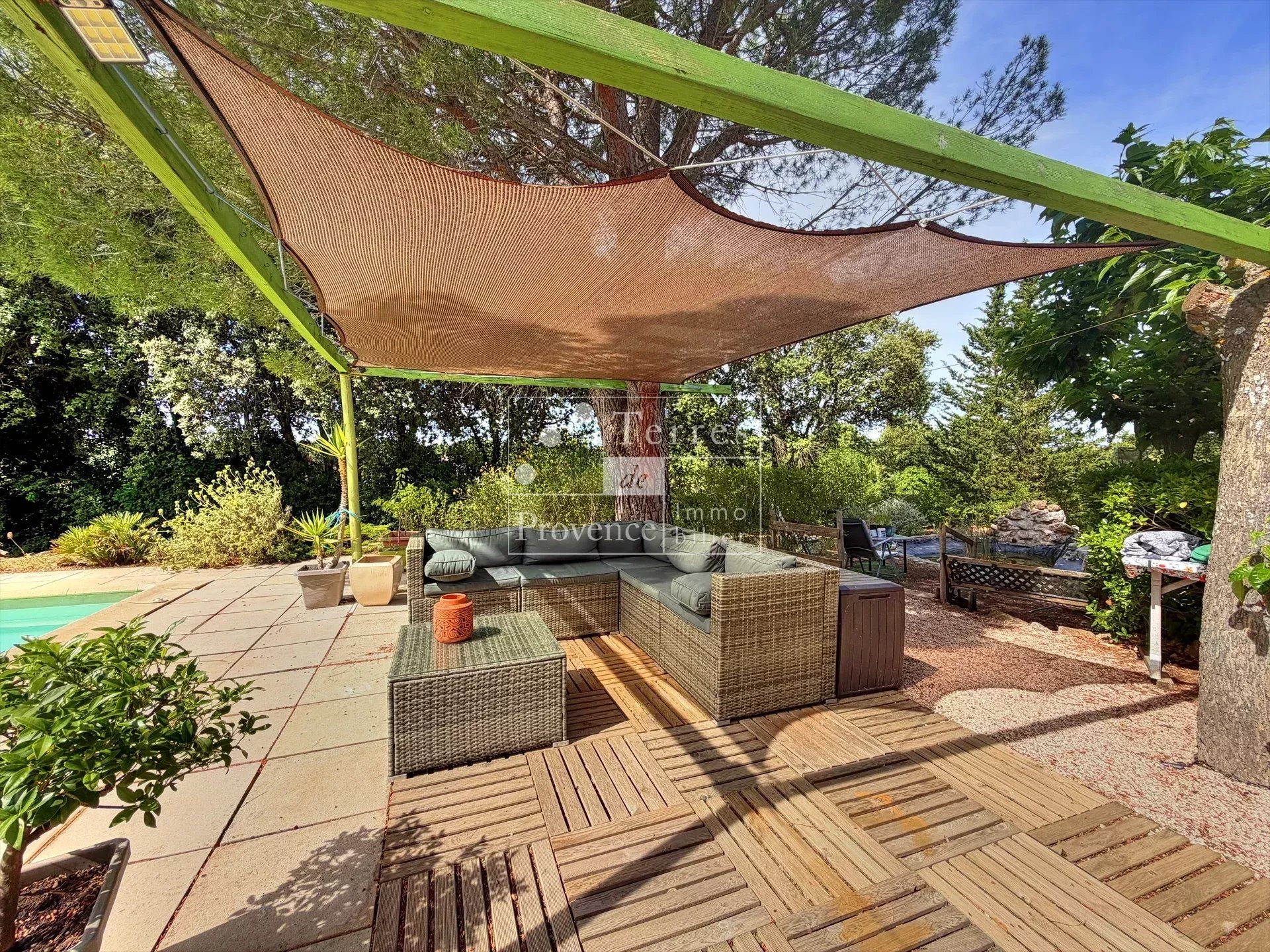 Maison à vendre, 170m², Régusse