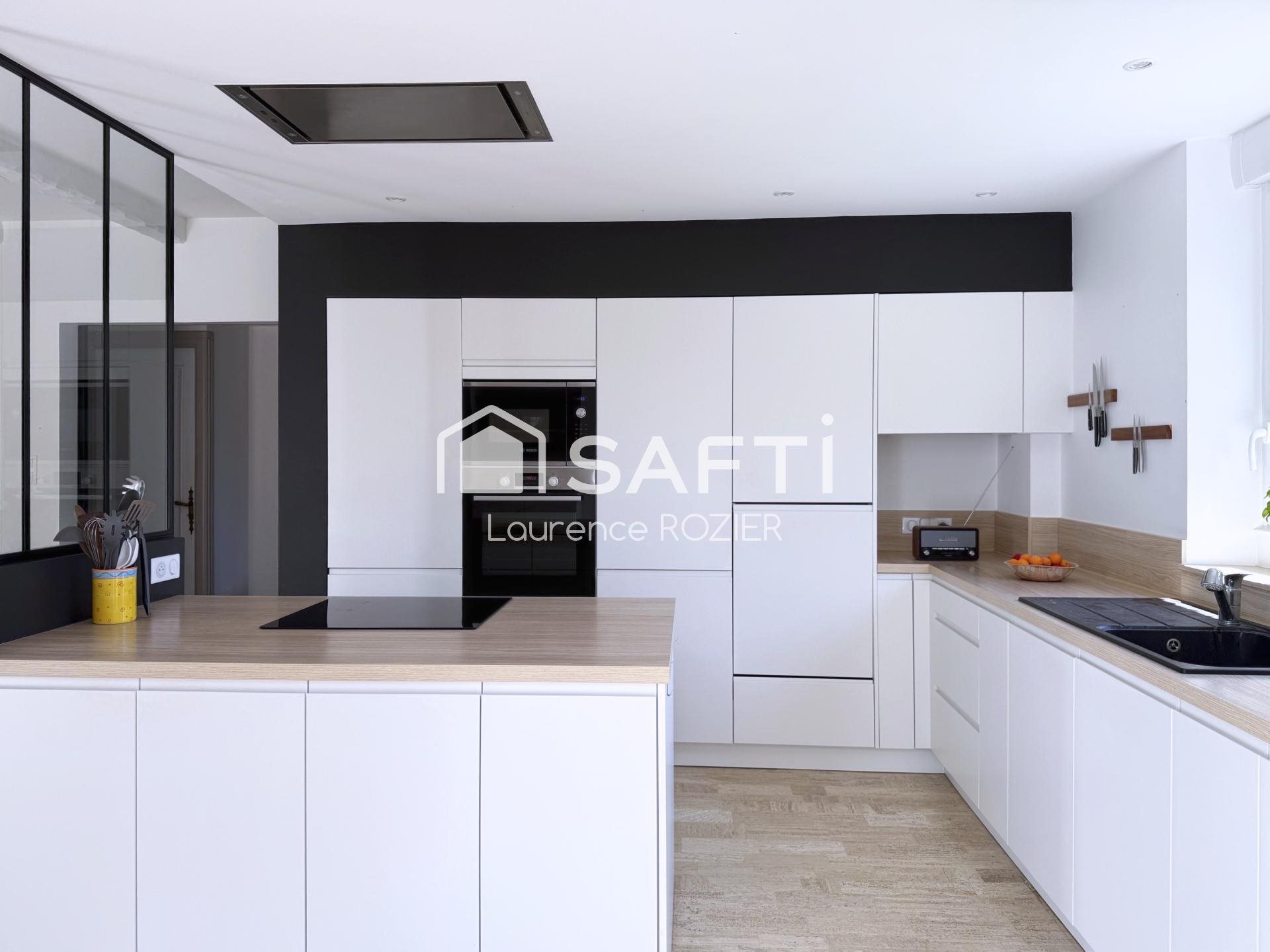 Maison à vendre, 215m², Plougastel-Daoulas