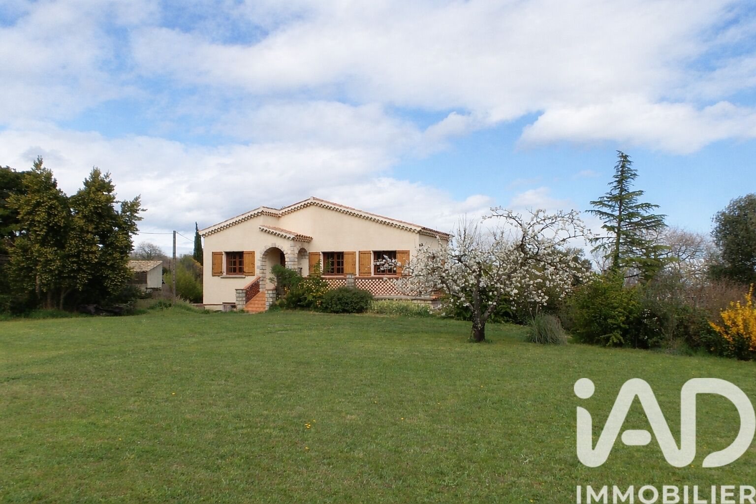 Maison à vendre, 153m², Saint-Marcel-de-Careiret