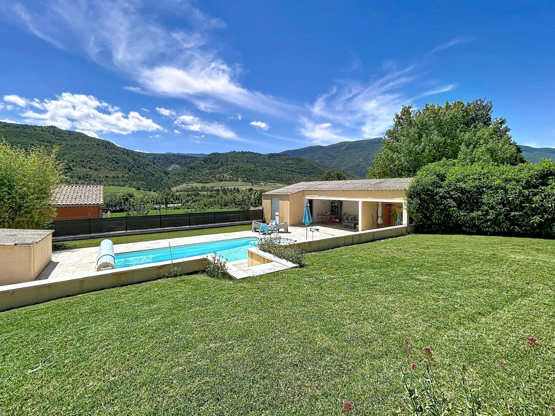 Maison à vendre, 155m², Bevons
