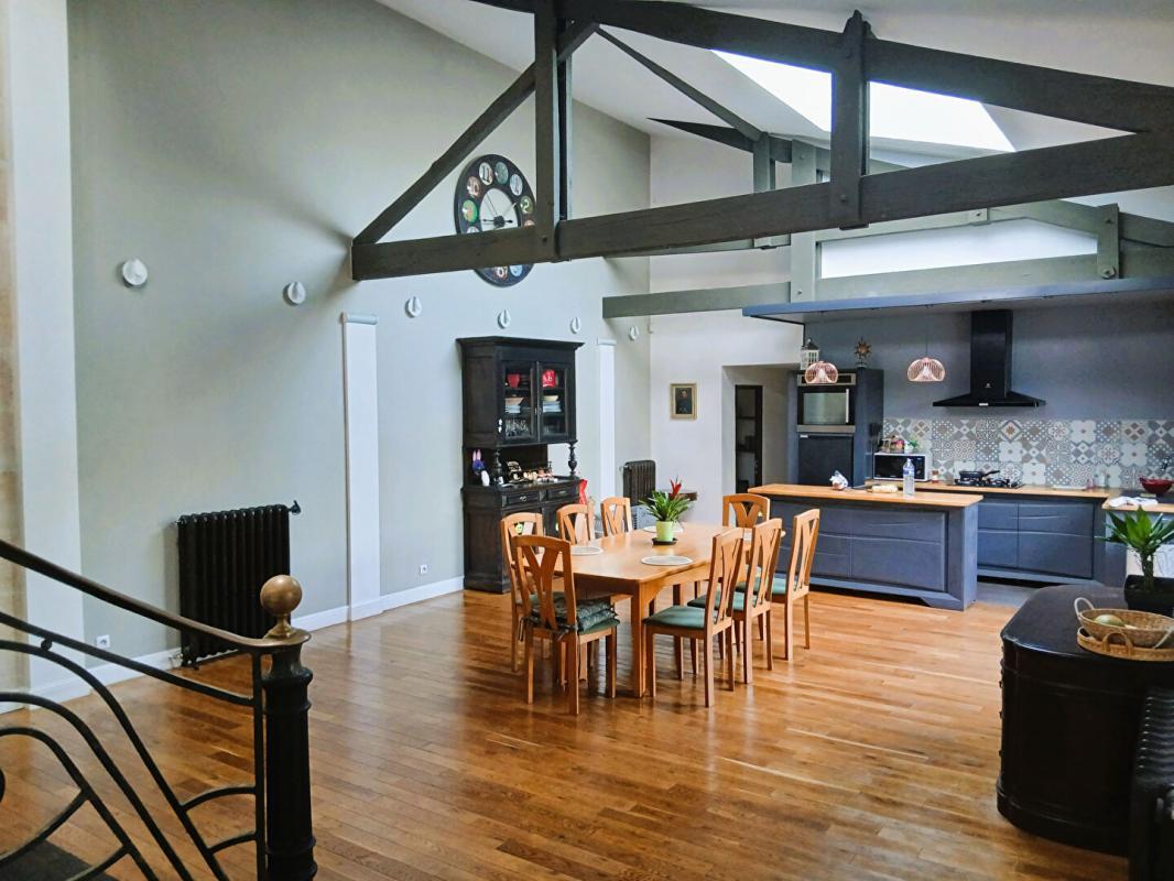 Maison à vendre, 305m², Mérignac