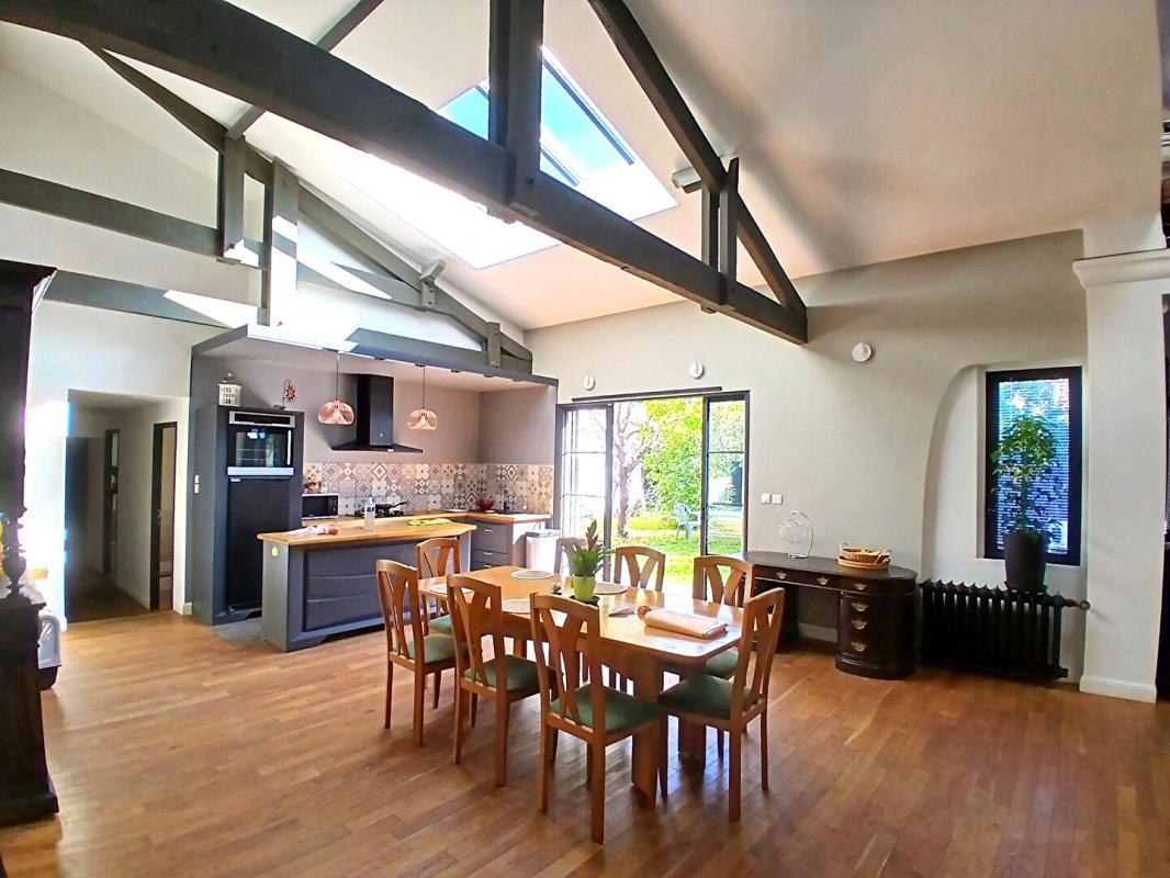 Maison à vendre, 305m², Mérignac