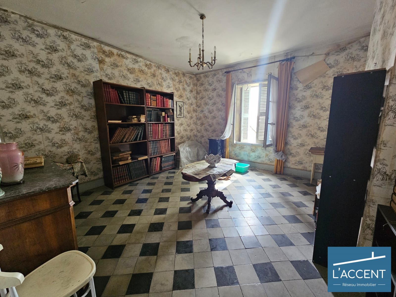 Maison à vendre, 315m², Comps