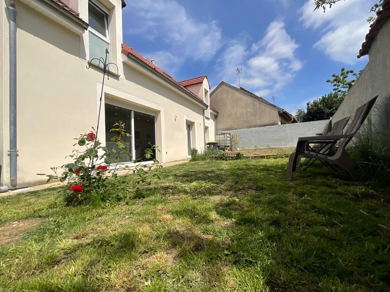 Maison à vendre, 157m², Luisant