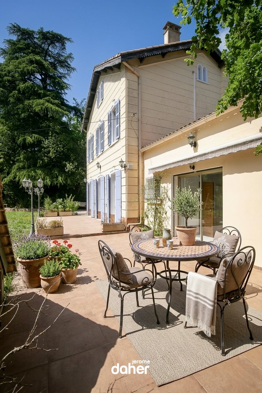 Maison à vendre, 316m², Aubagne