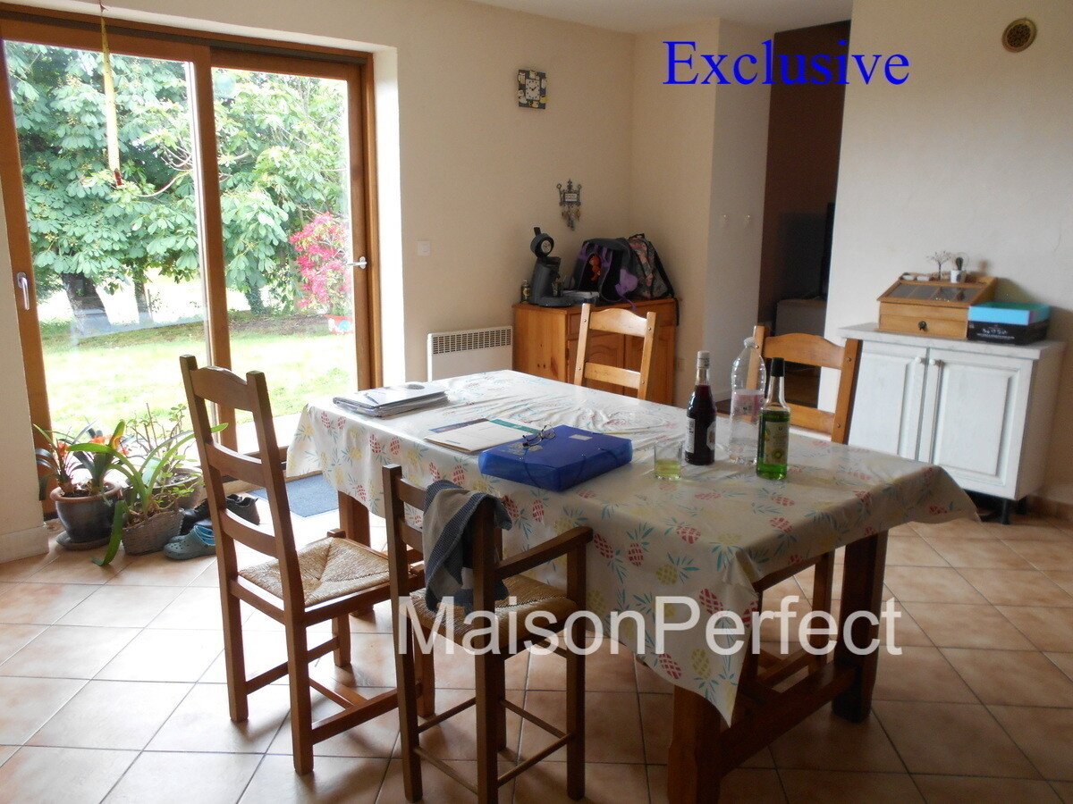 Maison à vendre, 171m², Saint-Léonard-des-Bois