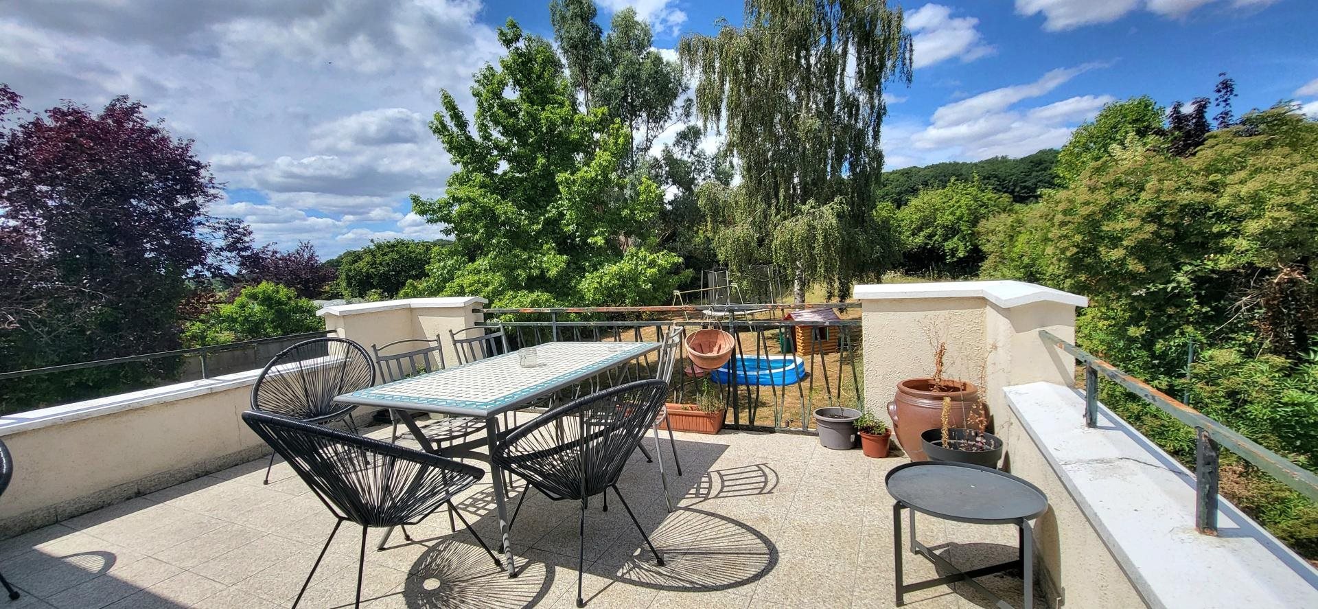 Maison à vendre, 97m², Belhomert-Guéhouville
