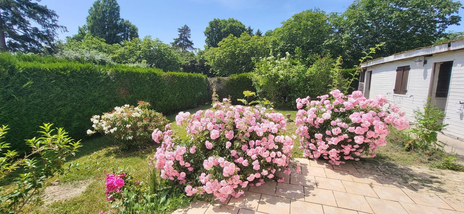 Maison à vendre, 131m², Belhomert-Guéhouville