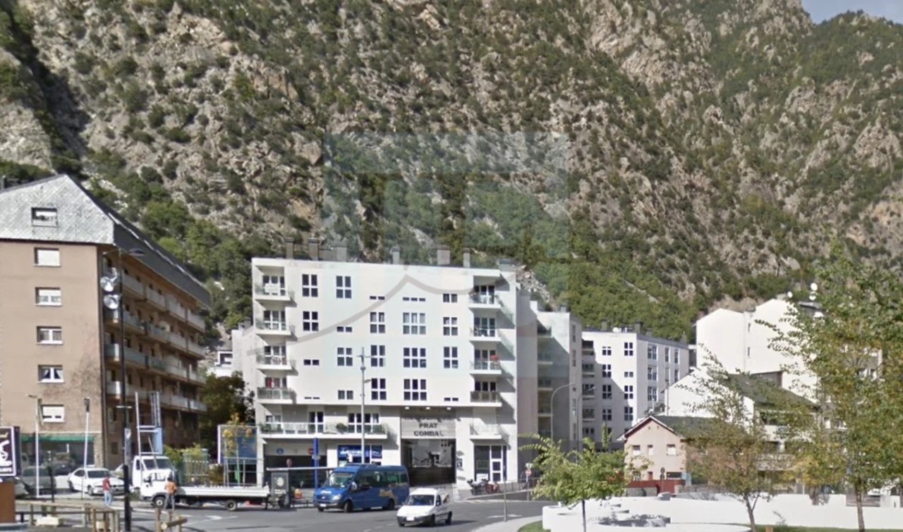 2-bedroom parking space for sale in Andorra la Vella · 2 of 3