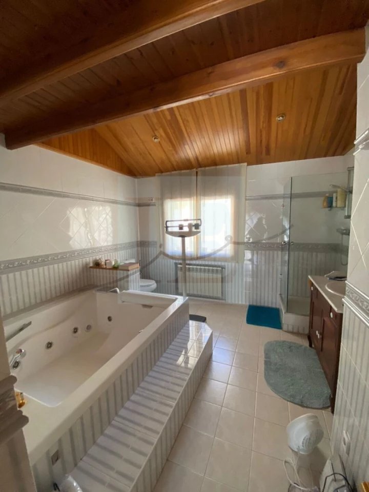 3-bedroom house for sale in Ordino · 2 of 3