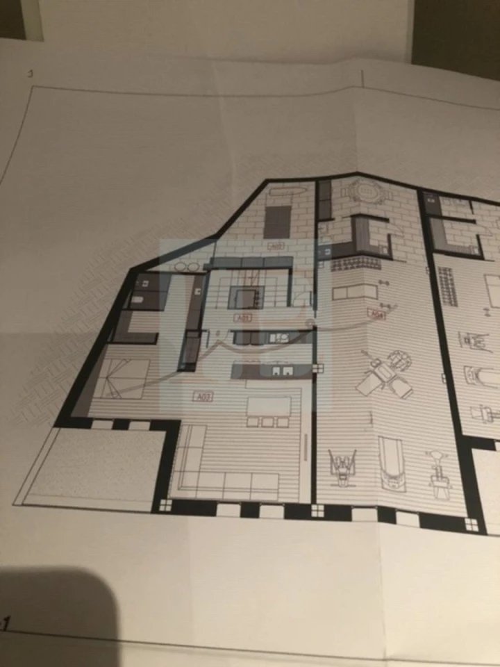 6-bedroom chalet for sale in Canillo · 2 of 3
