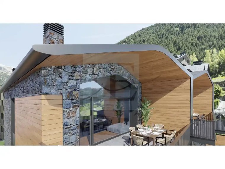 3-bedroom townhouse for sale in El Tarter, Canillo · 4 of 19