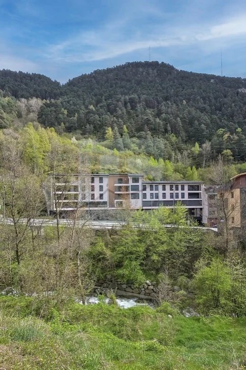 2-bedroom flat for sale in Encamp · 32 of 53