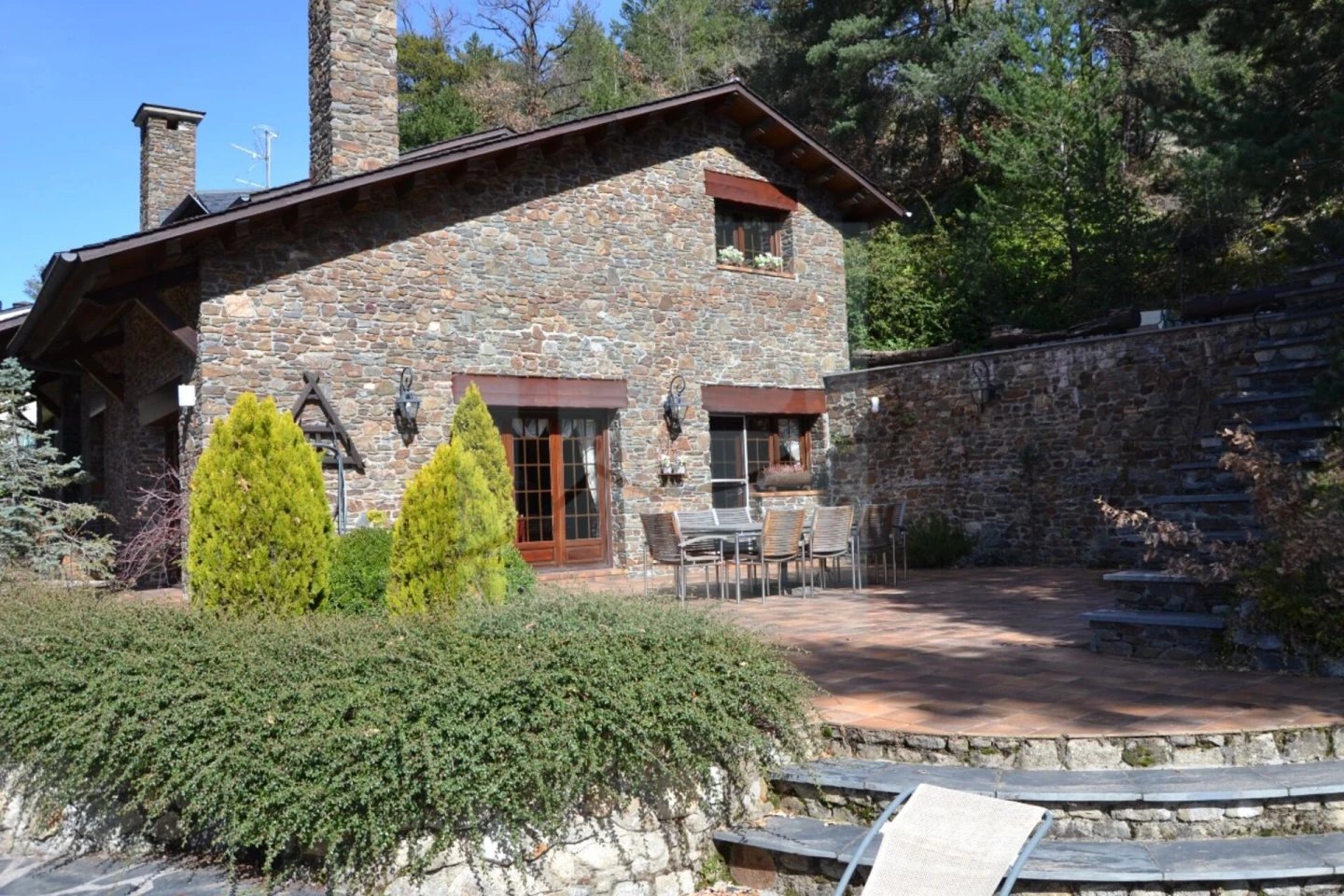 5-bedroom chalet for sale in Andorra la Vella · 2 of 3