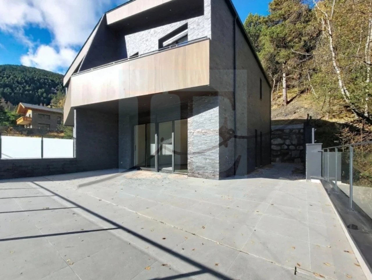 3-bedroom chalet for sale in La Margineda, Andorra la Vella · 4 of 6
