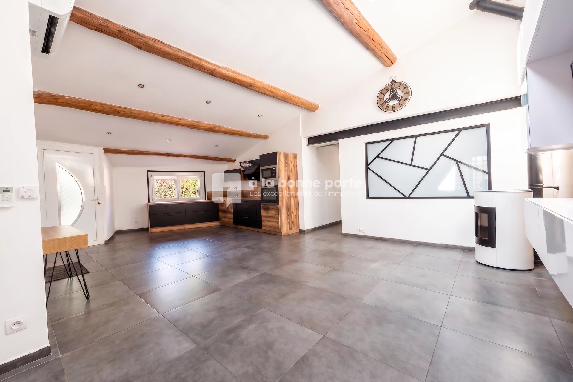 Maison à vendre, 2m², Ventabren