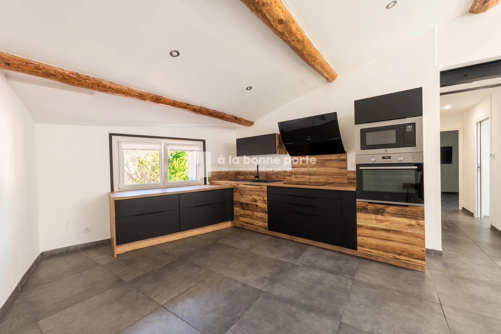 Maison à vendre, 2m², Ventabren