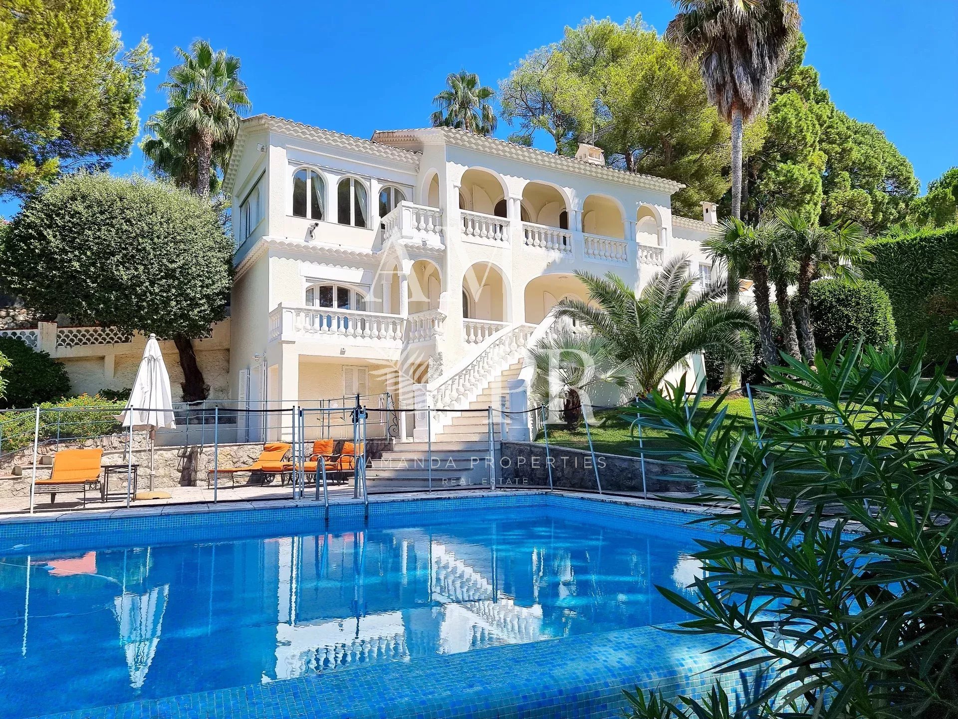Maison à vendre, 374m², Antibes