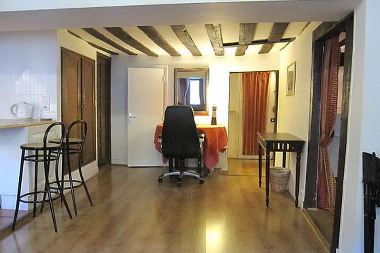 Maison à louer, 55m², Paris 4ème
