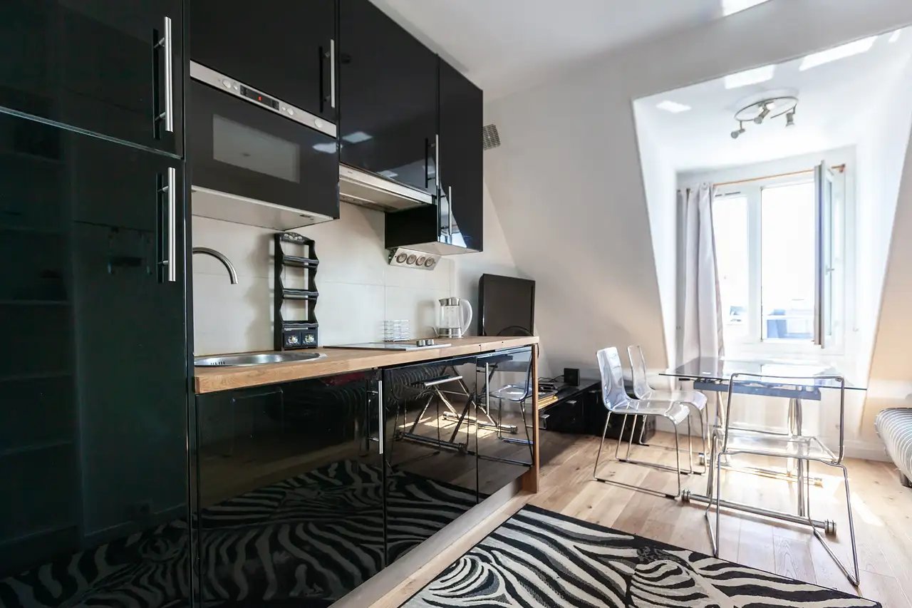 Maison à louer, 25m², Paris 7ème