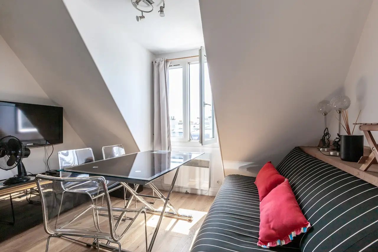 Maison à louer, 25m², Paris 7ème