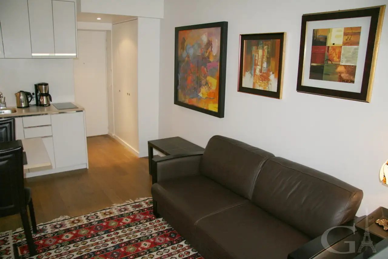 Maison à louer, 40m², Paris 8ème