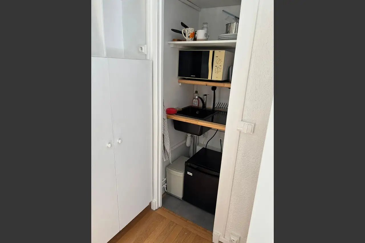 Appartement à louer, 17m², Paris 16ème